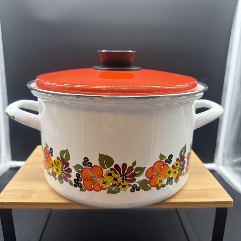 1970s Austria Email Enamel Floral Stock Pot w/Lid Vintage Cookware Retro Cottage
